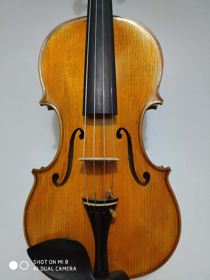 高性價比新手進階琴