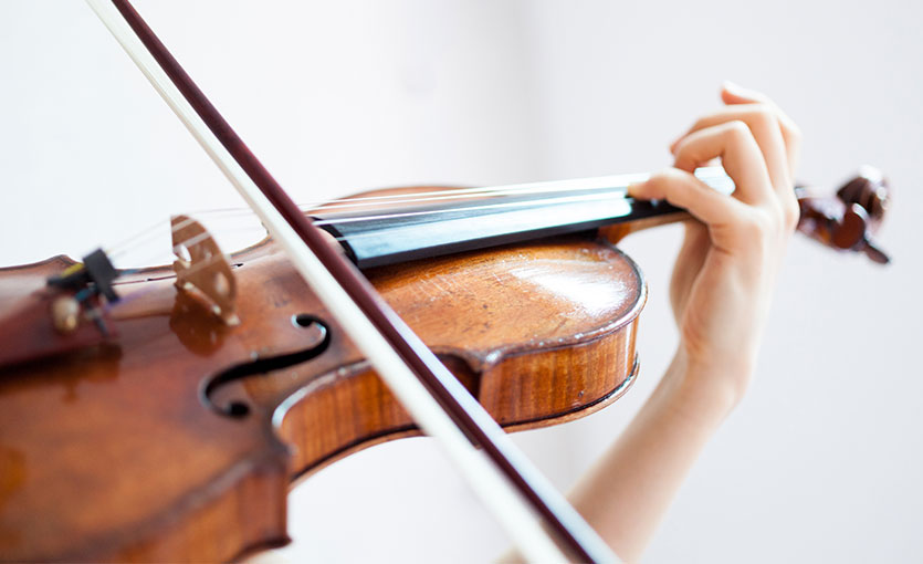 《看琴說(shuō)話(huà)》- 看美國(guó)制琴師輕體提琴 有感