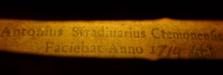 斯特拉迪瓦里1714 “達芬奇，前塞德爾”內標簽